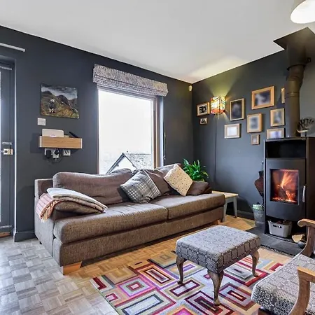 Stylish Retreat In Langdale 채플스타일