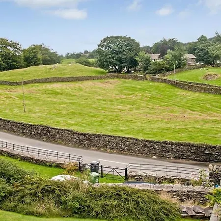 Stylish Retreat In Langdale Tatil Evi